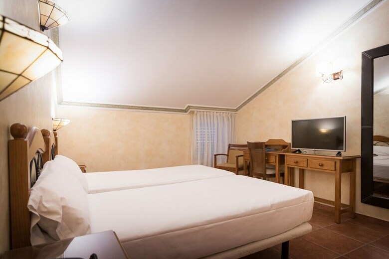 Hotel Abadia Camino De Santiago