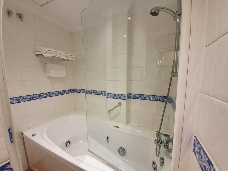 Hotel Abadia Camino De Santiago