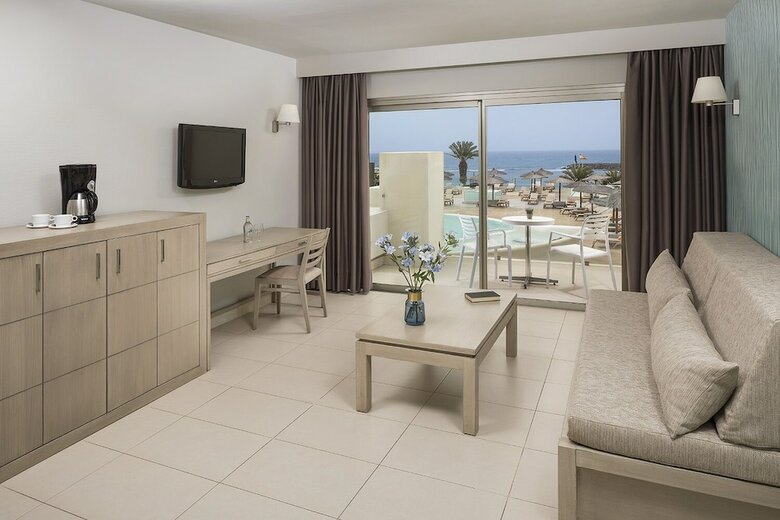 Hotel Hd Beach Resort