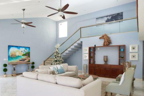 Bed & Breakfast Diamond Lodge Belize