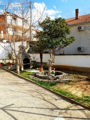 Apartment And Room Panorama