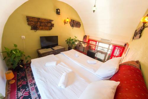 Cozy Studio Apartment Next To The Old Bridge