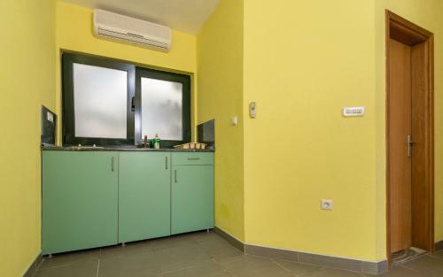 Ankica & Anamarija Apartments