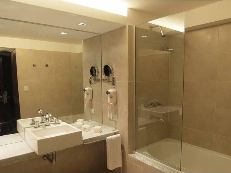 Hotel Amerian Tucuman Apart And Suites