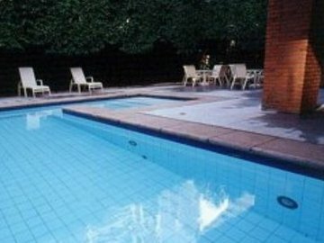 Hotel Etoile George V Jardins
