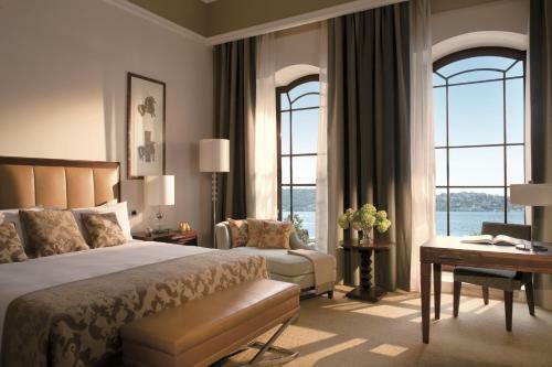 Four Seasons Hotel Istanbul At The Bosphorus