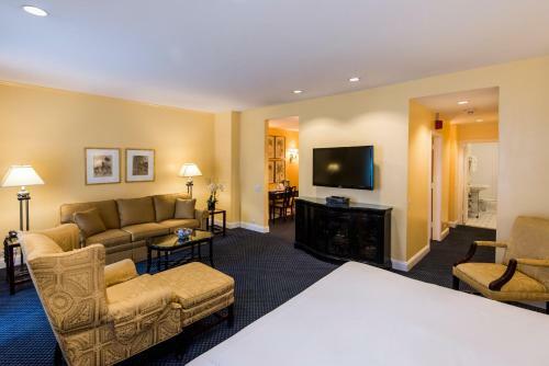 3 West Club Hotel