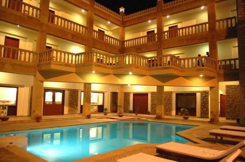 Hotel Deoki Niwas Palace