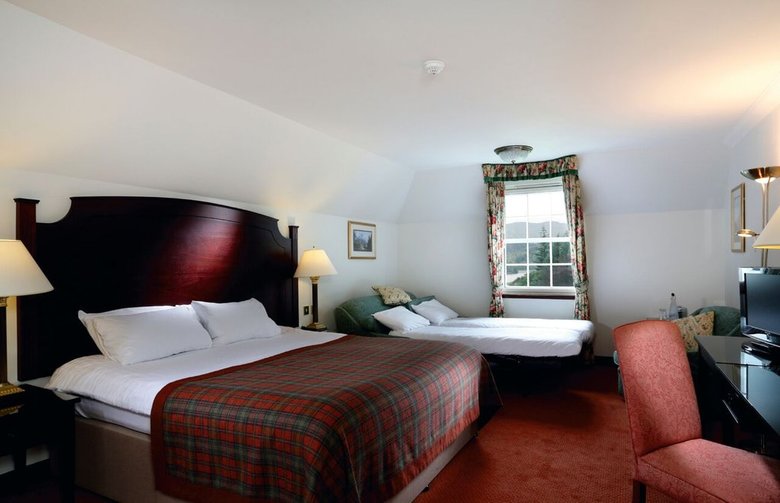 Macdonald Forest Hills Hotel & Spa