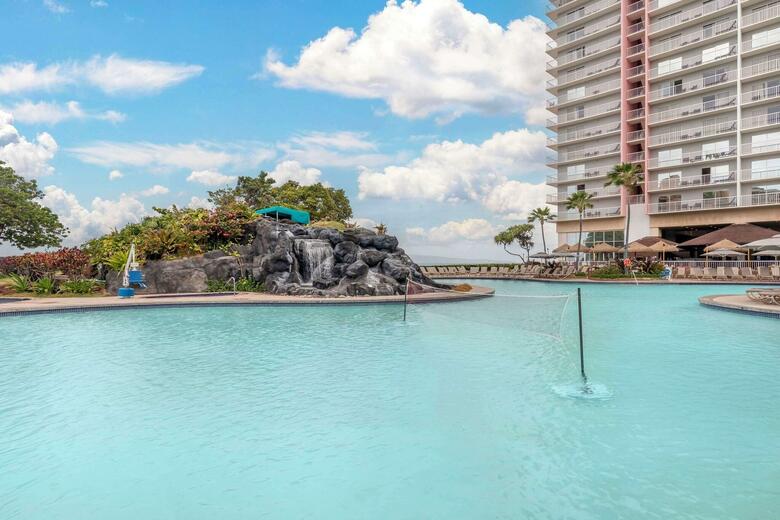 Hotel Kaanapali Beach Club