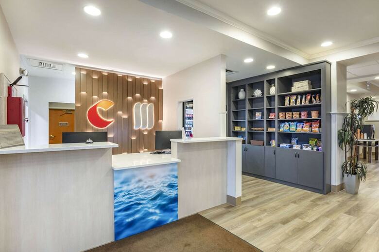 Hotel Comfort Suites Ocean City West