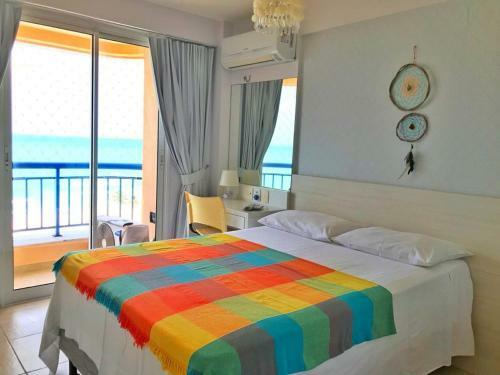 Apartamento 04 Quartos - Frente Mar