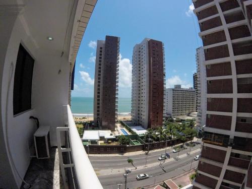 Apartamento Flat Com Linda Vista Mar, Perto de Tudo !!!