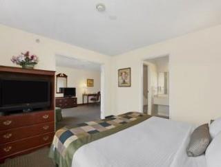 Hotel Wingate By Wyndham-indianapolis Airport