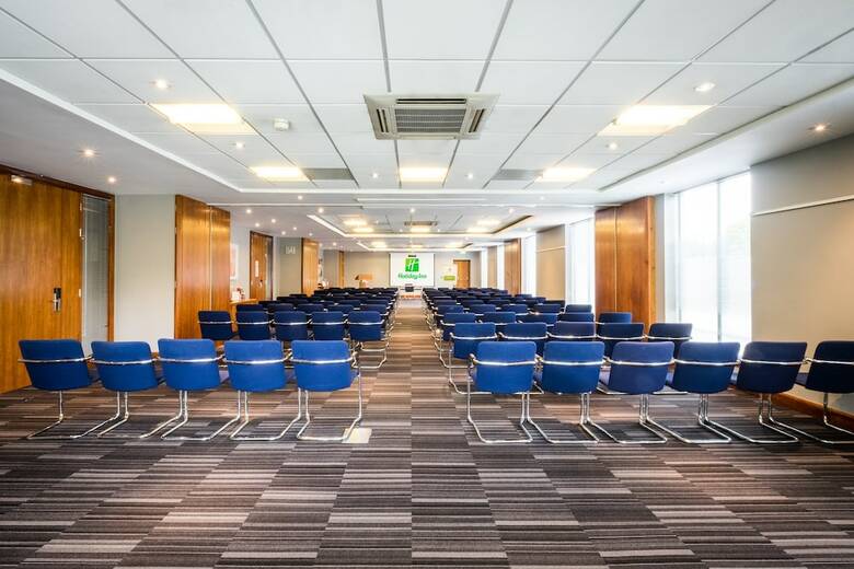 Hotel Holiday Inn Gatwick Airport