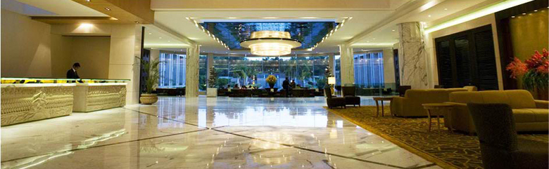 Hotel The Grand