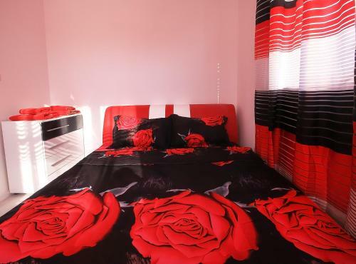 Apartamento Minismart Complex Rainbow Garden And Jacuzzi