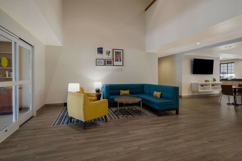 Hotel Mainstay Suites