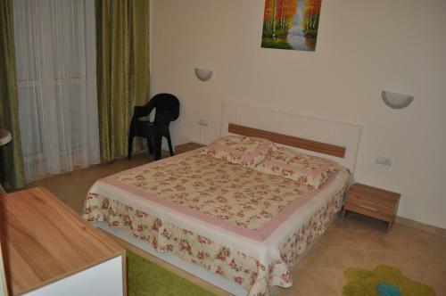 Negresco Apartments