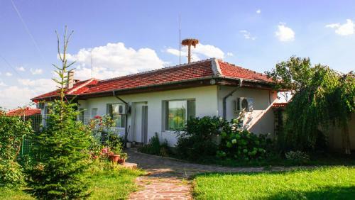 Hostal Villa Nymphea Water Lily