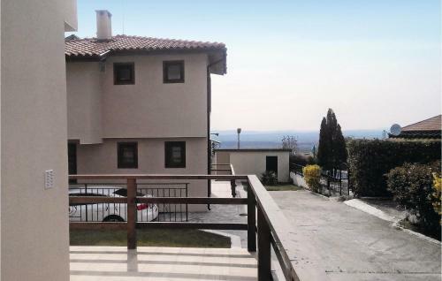 Three-bedroom Holiday Home In Kosharitsa Village