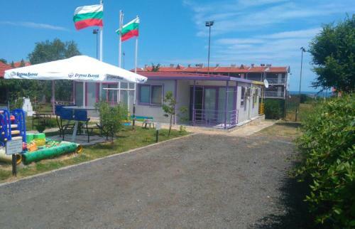 Exotica Houses