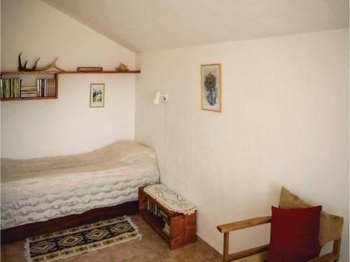 Three-bedroom Holiday Home In Sinemoretz