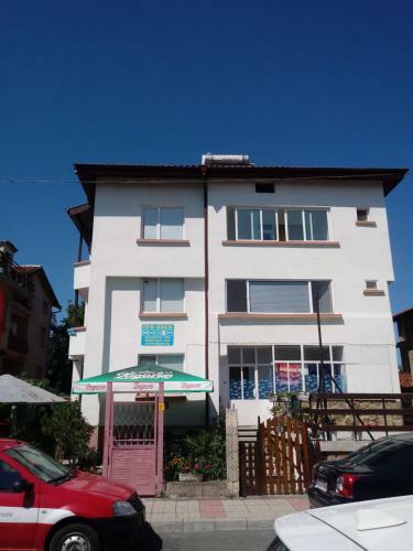 Hostal Guest House Niki