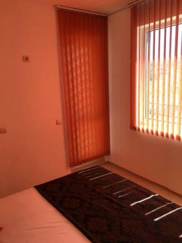 Adonai Apartments