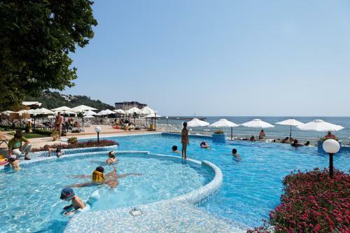 Marina Hotel - All Inclusive, Sunny Day Co.