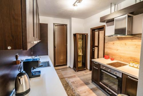 Babylon Apartment