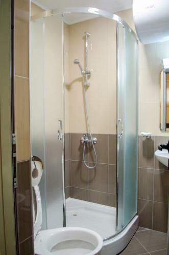 Hostal Guest House Dinevi