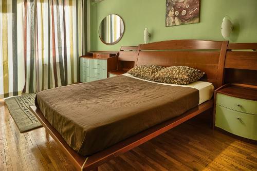Baratero City Corner Apartments