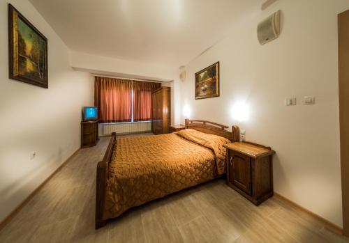 Ambassador Apartments 210 Sq.m.