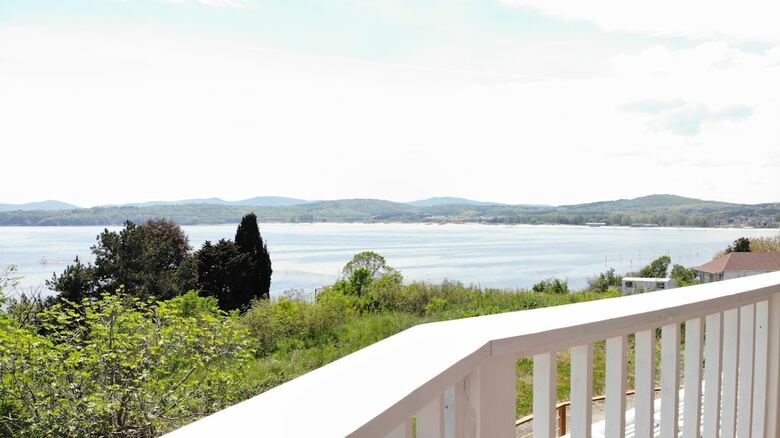 Casa De Oro Aparthotel