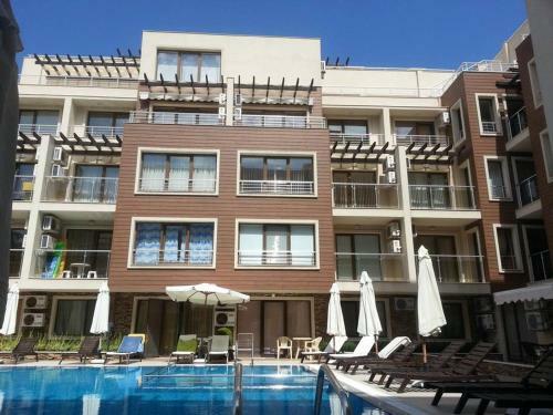 Lucky Apartments In Horizont Complex