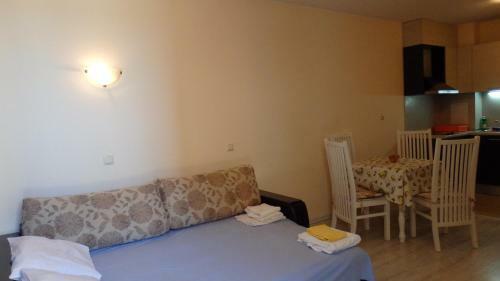 Lucky Apartments In Horizont Complex