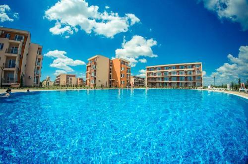 Private Apartment In Fort Noks Holiday