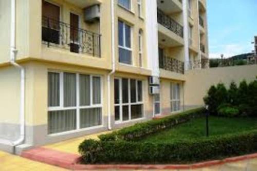 Golden Eye Residence Apartment A7