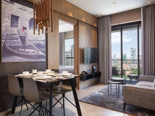 One Residence Hotel & Apartment