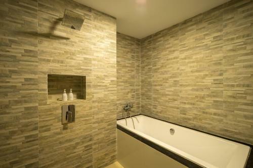 J's Links Angkor Boutique Hotel