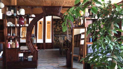 Hostal Shunshang Xian Chancha Guest House