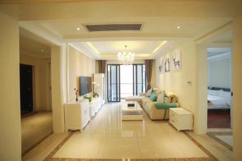 Yu Mansion Sea View Holiday Apartment