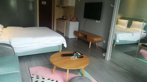 G + Hotel