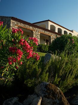 Hotel Valkarana - Relais Di Campagna