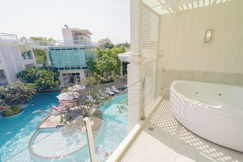Hotel The Sea-cret Hua Hin