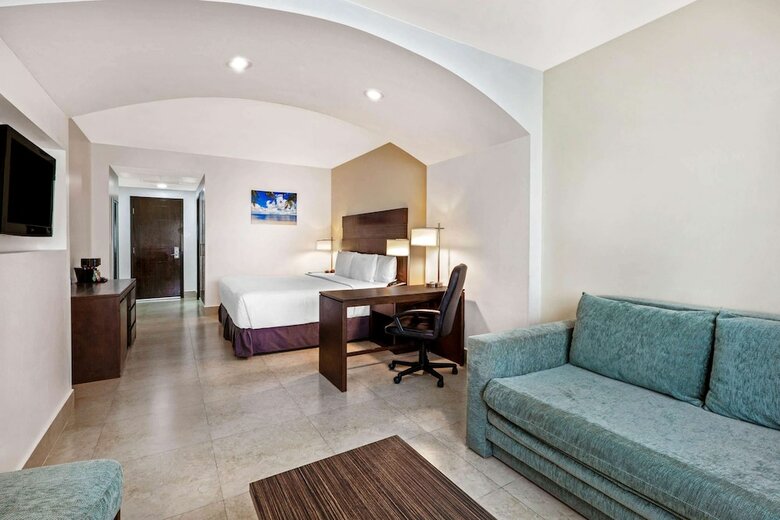 Hotel Wyndham Garden Cancun Downtown
