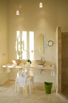 Hotel Asclepios Wellness And Healing Retreat