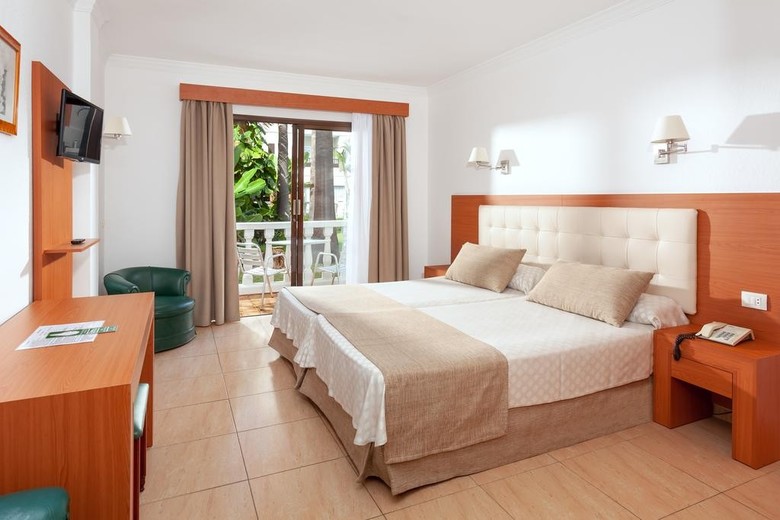 Hotel Don Manolito