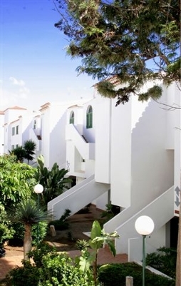 Apartamentos Alondras Park